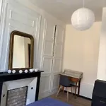 Meublee Au Calme Dans Maison De Caractere Hyper Centre 3m Gare