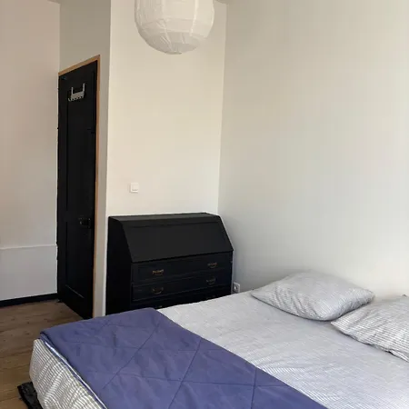 아파트 Meublee Au Calme Dans Maison De Caractere Hyper Centre 3m Gare